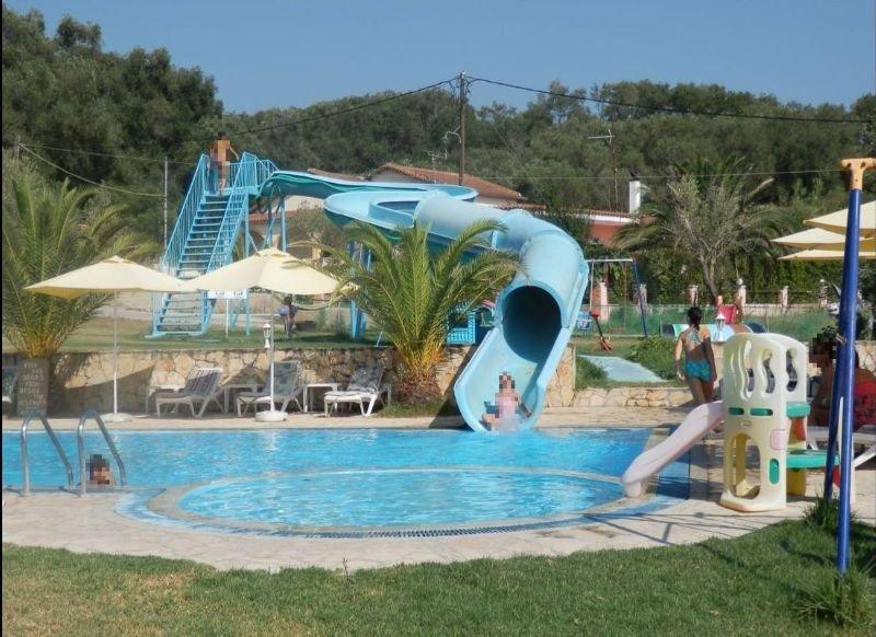 מרטיאס Pension Nychterida מראה חיצוני תמונה